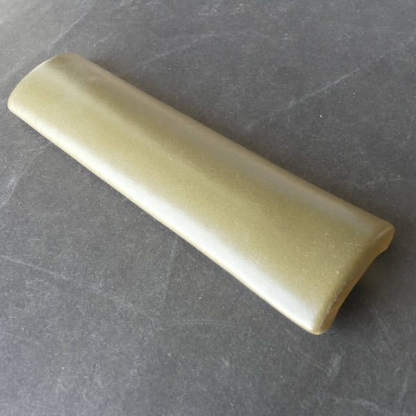 Catalina - Crema Dorado wide quarter round