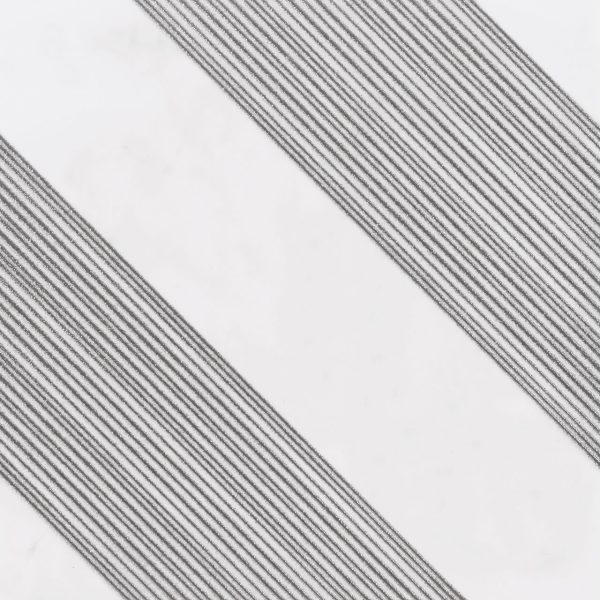 Outline - White-Silver 1